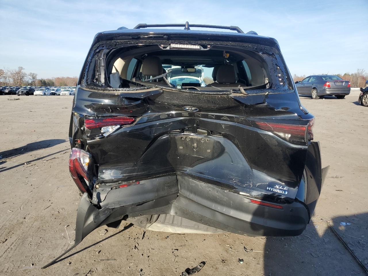 2023 TOYOTA SIENNA XLE VIN:5TDYRKEC5PS143170