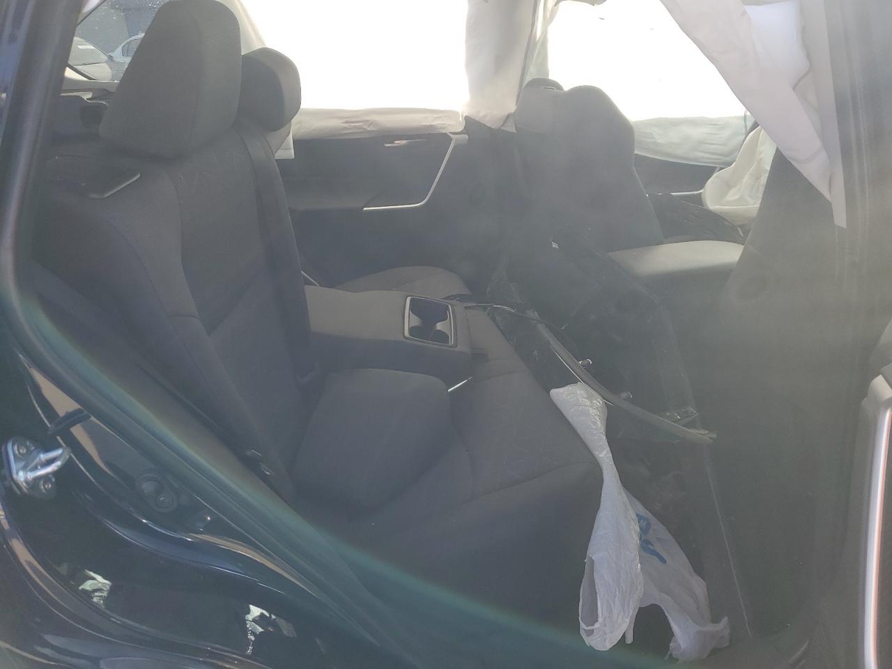 2024 TOYOTA RAV4 XLE VIN:2T3W1RFV8RW355781