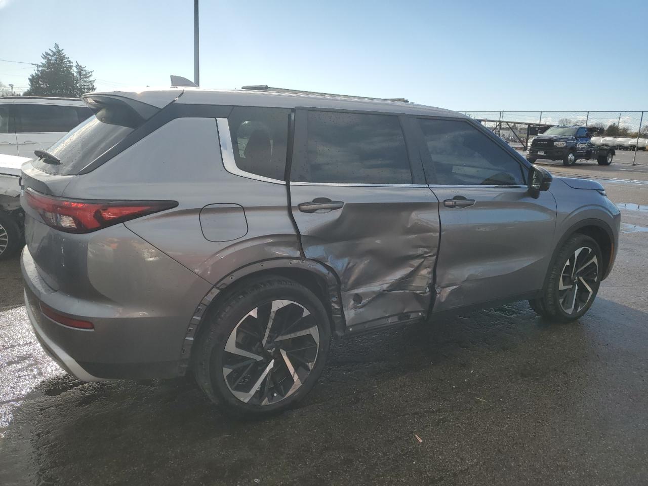 2022 MITSUBISHI OUTLANDER SE VIN:JA4J4UA82NZ037472