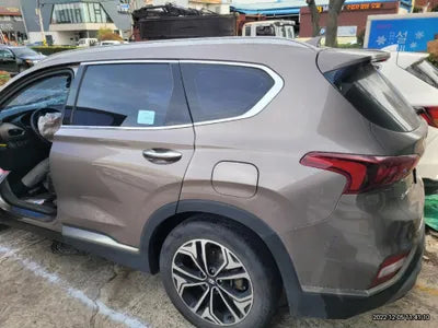2018 Hyundai Santa FE VIN: