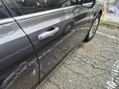 2015 Mercedes-Benz R 300 2C3CCASG4FH923143 VIN:2C3CCASG4FH923143