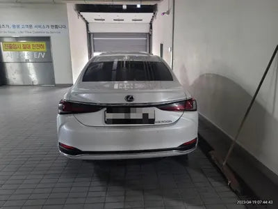 2022 Lexus ES 300 VIN: