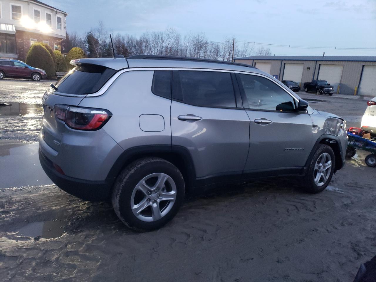 2023 JEEP COMPASS LATITUDE VIN:3C4NJDBN5PT551685