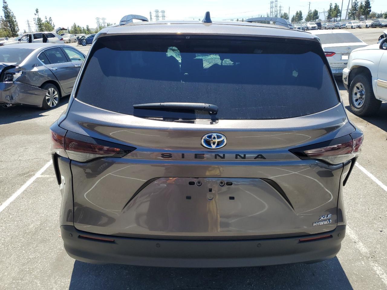 2023 TOYOTA SIENNA XLE VIN:5TDJRKEC7PS168511