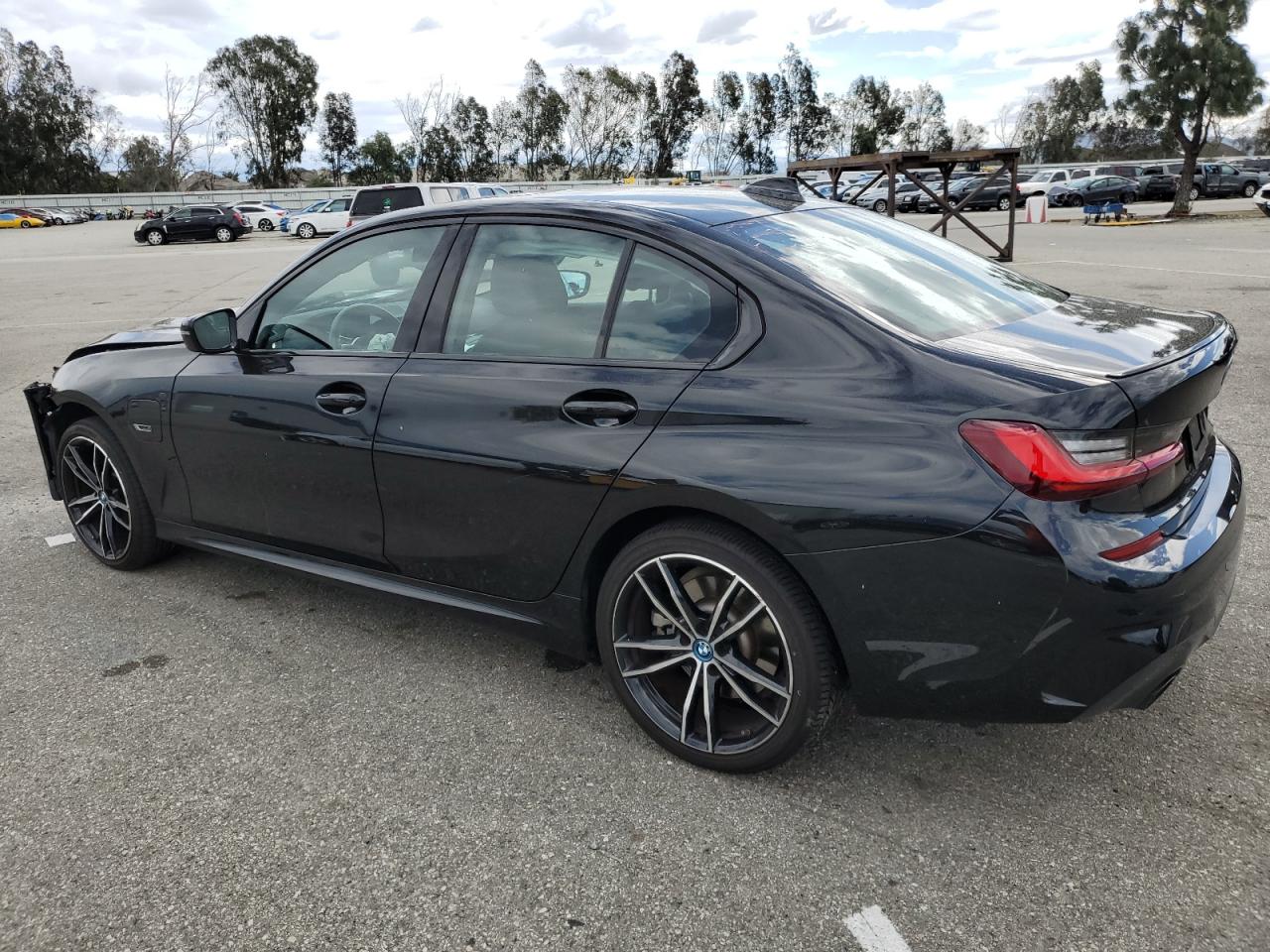 2022 BMW 330E  VIN:3MW5P7J00N8C50681