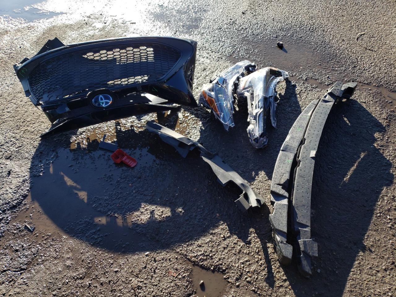 2022 TOYOTA COROLLA LE VIN:JTDEAMDE7NJ043753