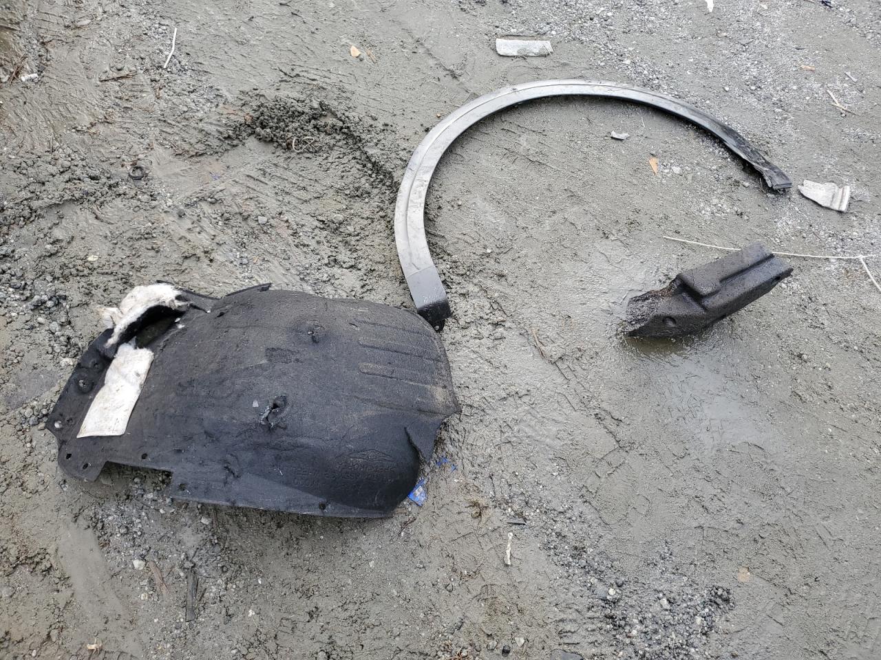 2024 GENESIS GV70 BASE VIN:5NMMADTB1RH005210