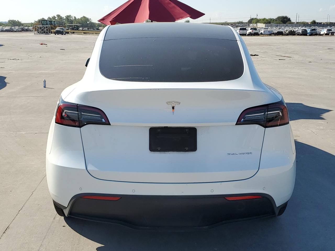2022 TESLA MODEL Y  VIN:7SAYGDEE4NF514097