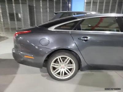 2019 Jaguar XJS SAJAJ26D0K8W20375 VIN:SAJAJ26D0K8W20375