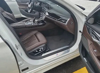 2021 BMW 745 WBA7D6109MCG70834 VIN:WBA7D6109MCG70834