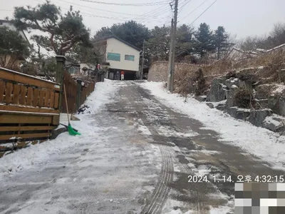 2015 Porsche Macan VIN: