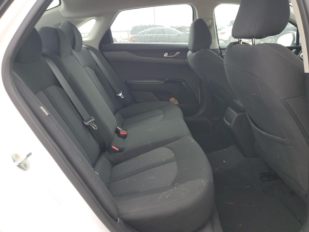 2022 KIA K5 LX VIN:5XXG24J24NG123404