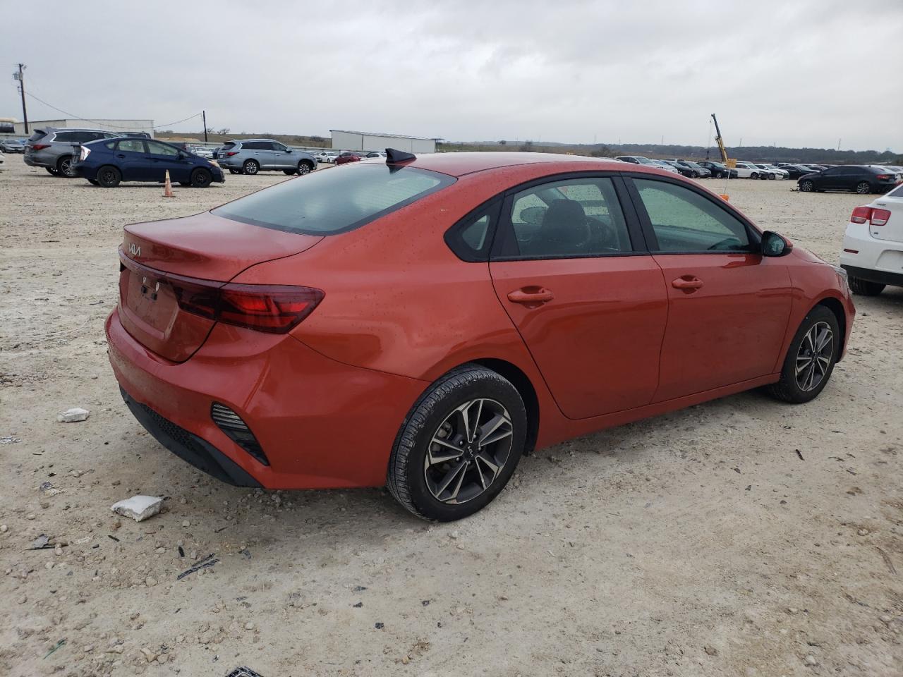 2023 KIA FORTE LX VIN:3KPF24AD0PE521184