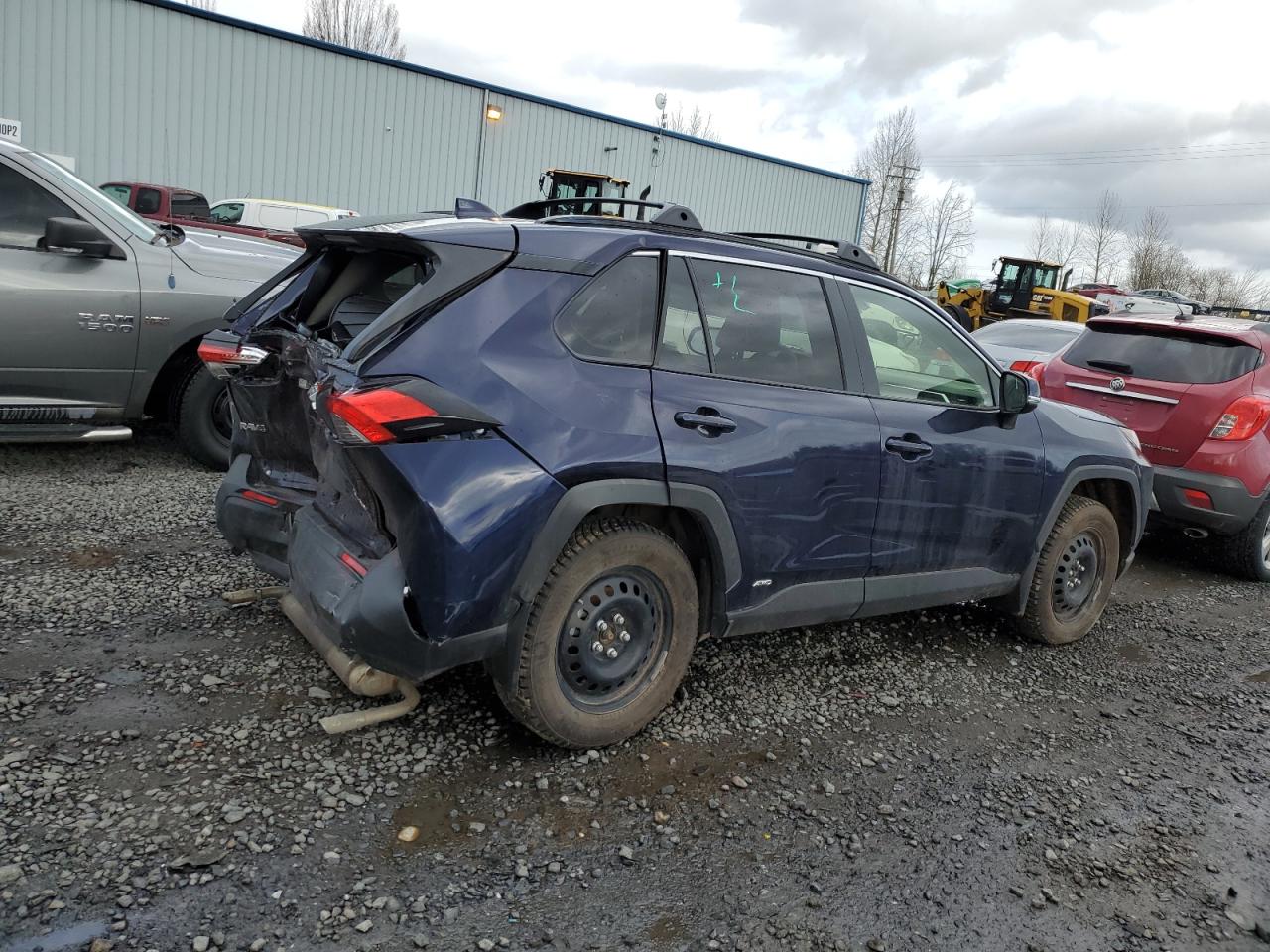 2024 TOYOTA RAV4 XLE PREMIUM VIN:JTMB6RFV4RD151024