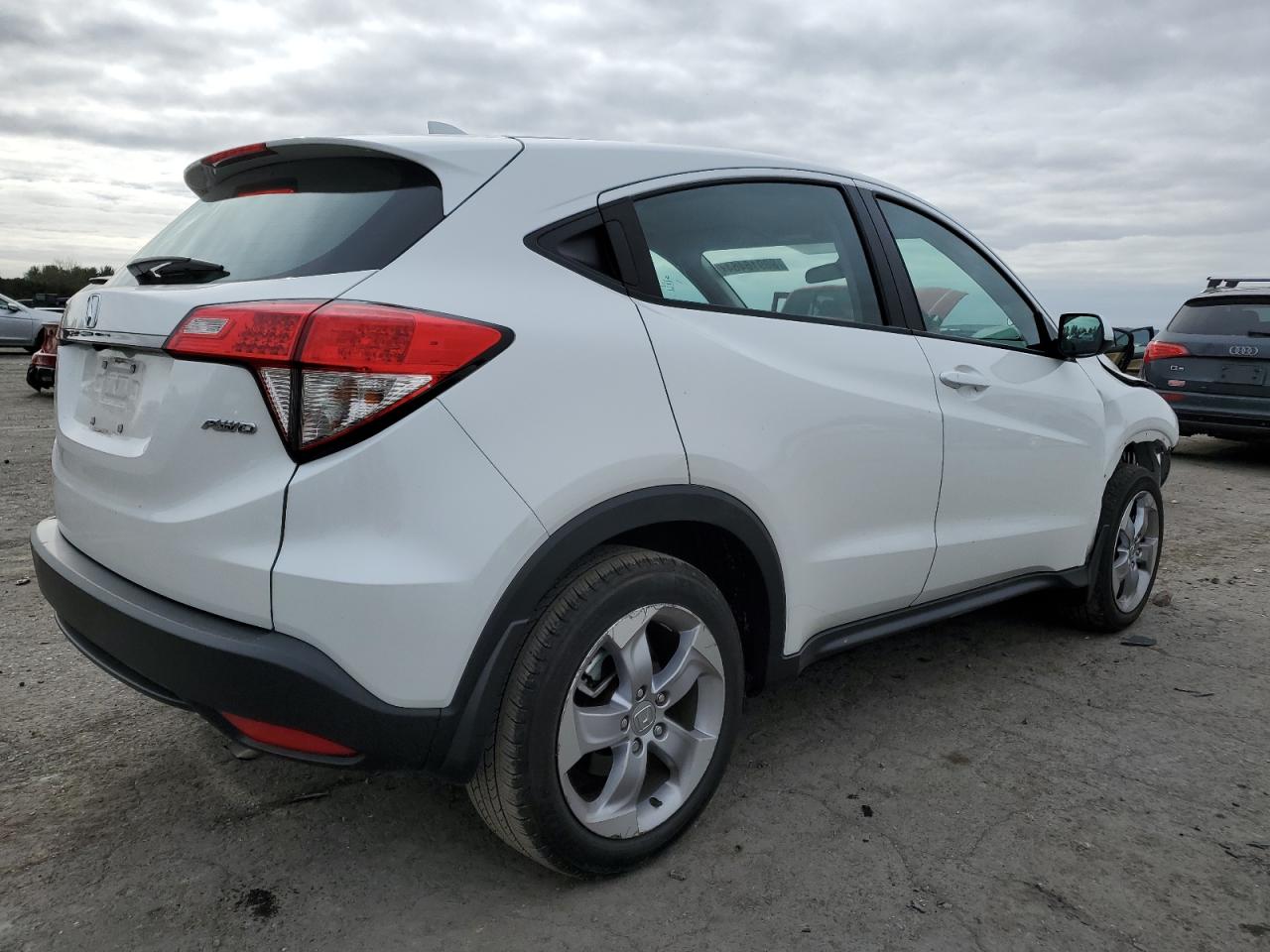 2022 HONDA HR-V LX VIN:3CZRU6H34NM740033