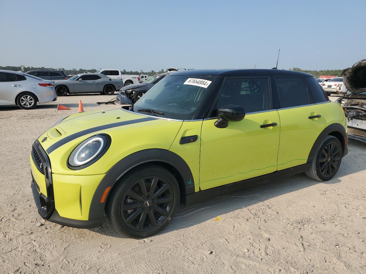 2023 MINI COOPER S VIN:WMW53DK05P2S75828