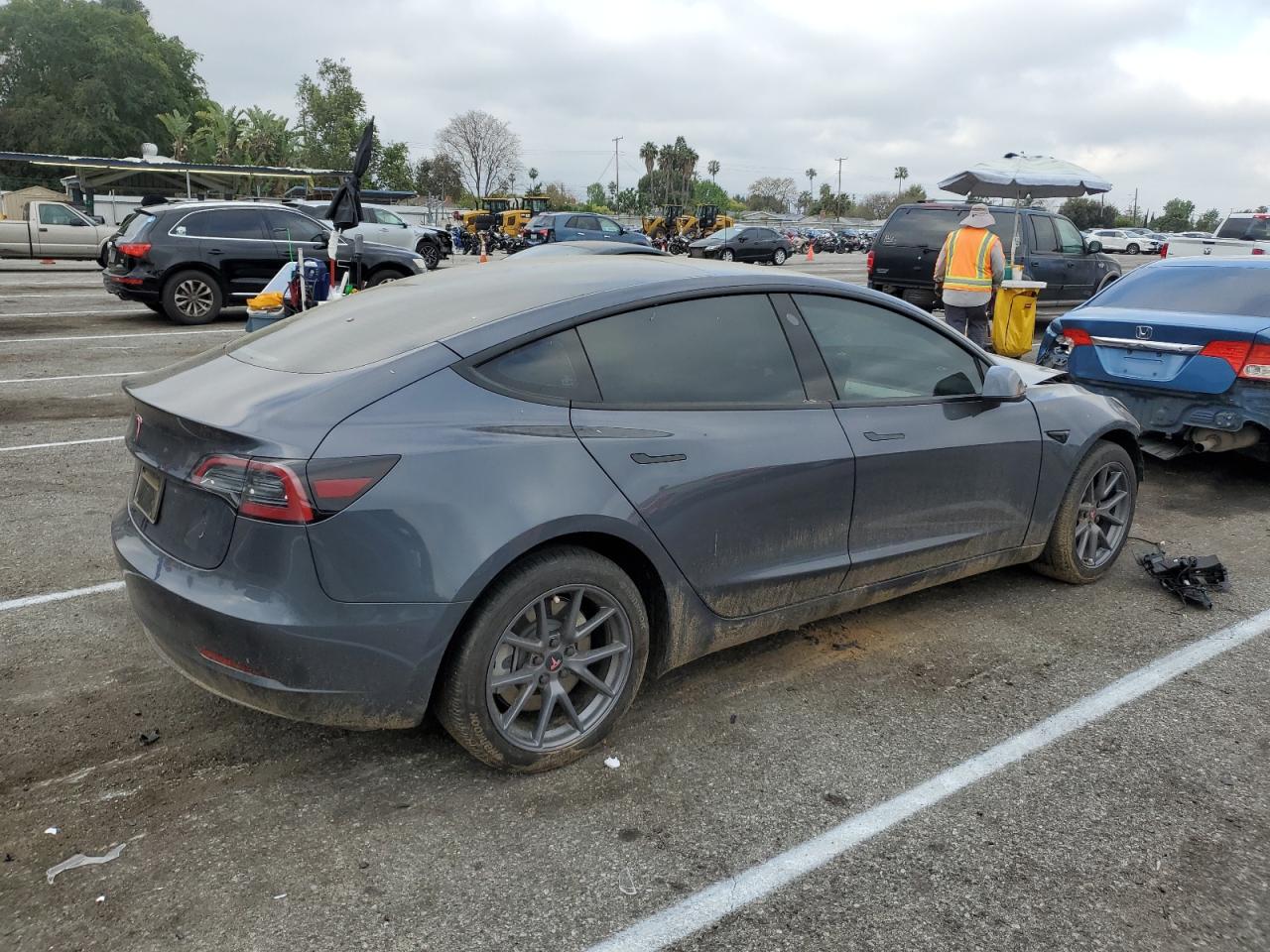 2023 TESLA MODEL 3  VIN:5YJ3E1EA3PF639703