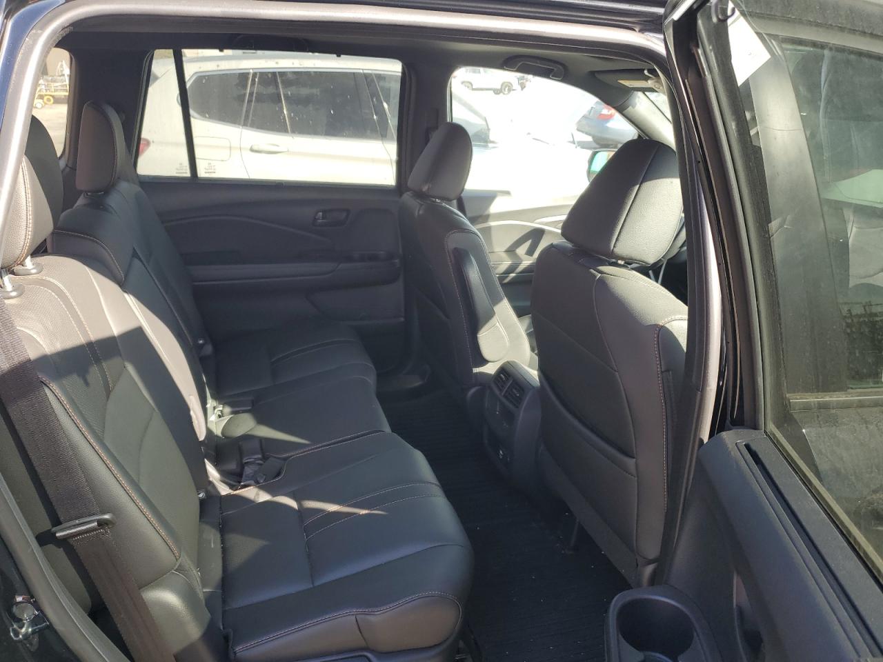 2022 HONDA PASSPORT TRAIL SPORT VIN:5FNYF8H62NB024575