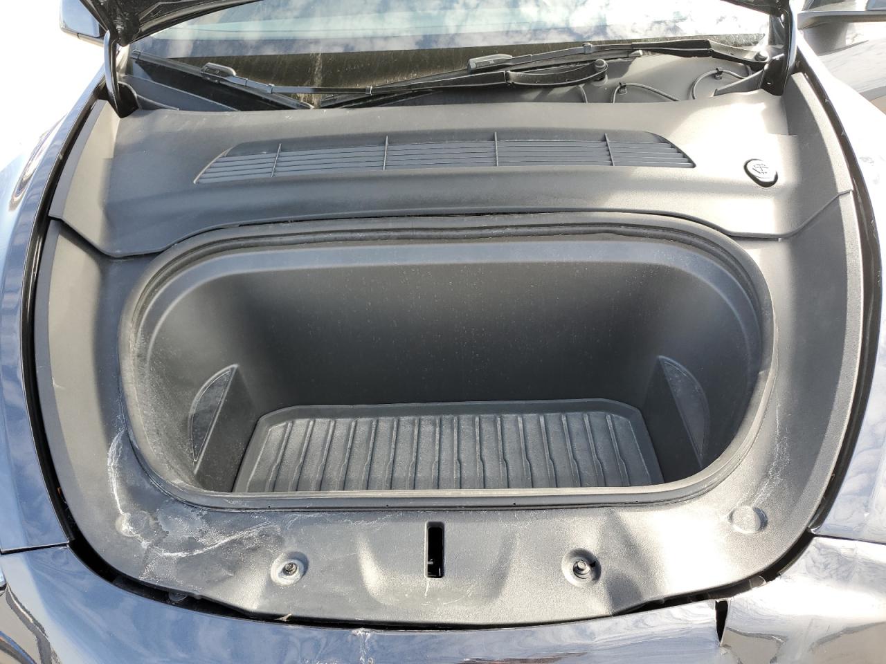 2024 TESLA MODEL Y  VIN:7SAYGDED8RA301678