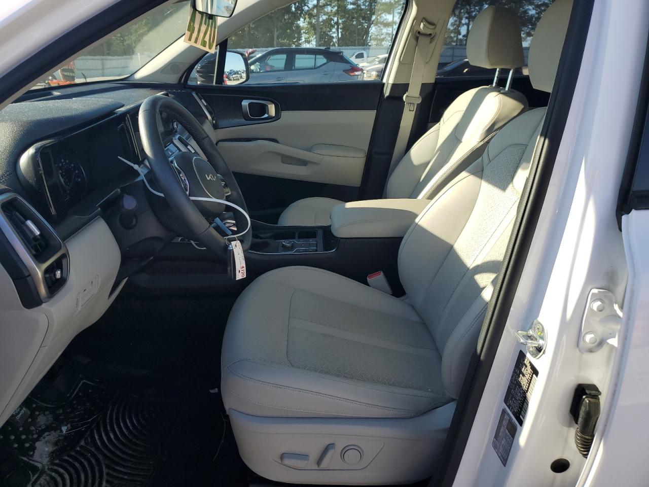 2022 KIA SORENTO S VIN:5XYRL4LC6NG126022