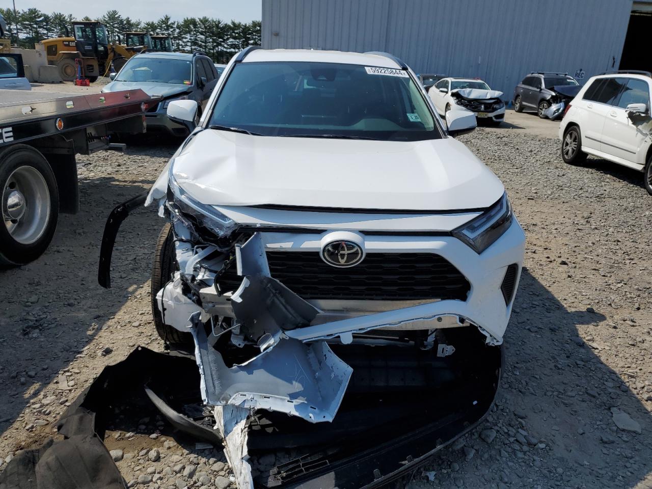 2024 TOYOTA RAV4 XLE VIN:2T3P1RFV8RC405522