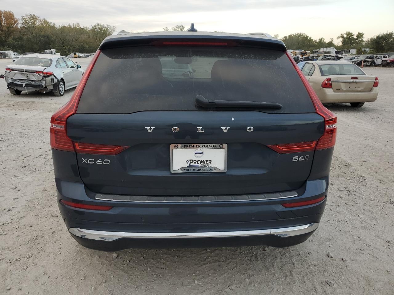 2022 VOLVO XC60 B6 INSCRIPTION VIN:YV4062RL4N1946981