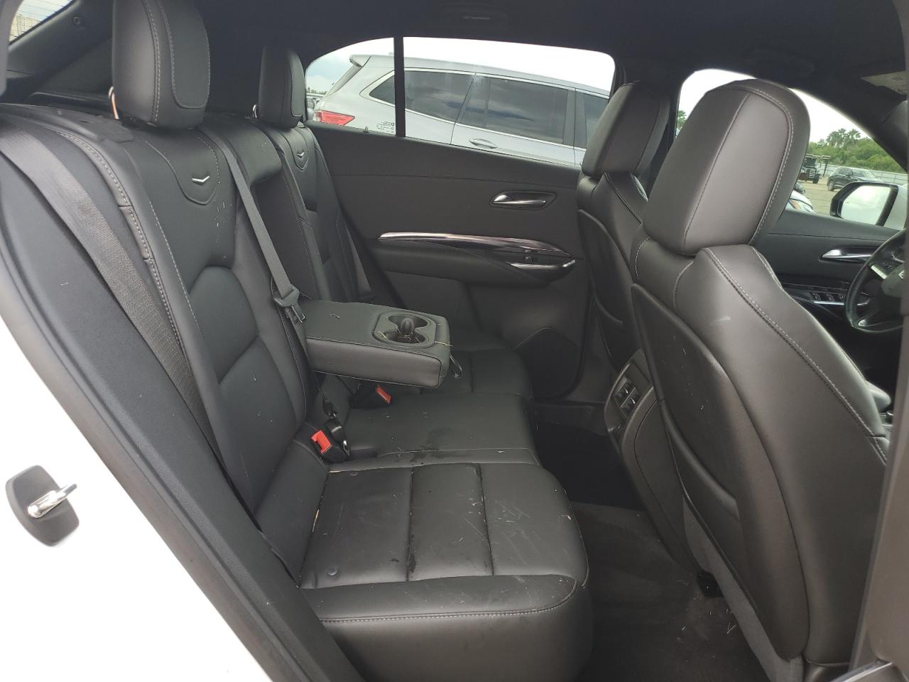 2023 CADILLAC XT4 LUXURY VIN:1GYAZAR41PF107288