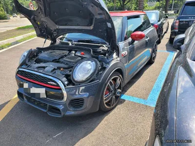 2020 MINI John Cooper Works VIN: