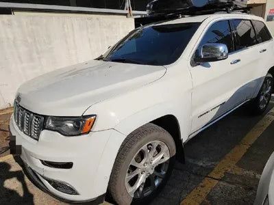 2019 Jeep Grand Cherokee VIN:
