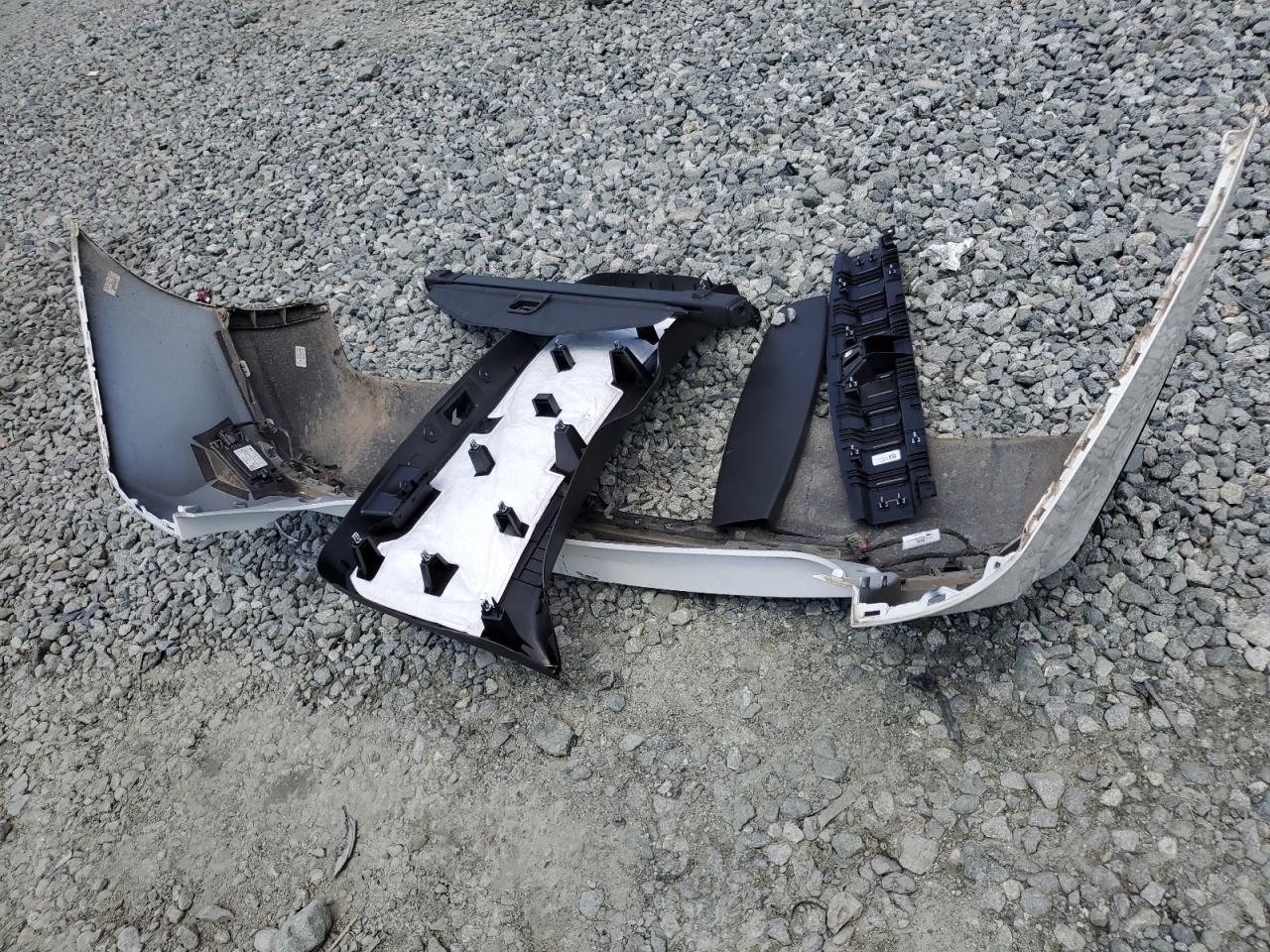 2022 CHEVROLET EQUINOX LT VIN:3GNAXTEV3NL136694