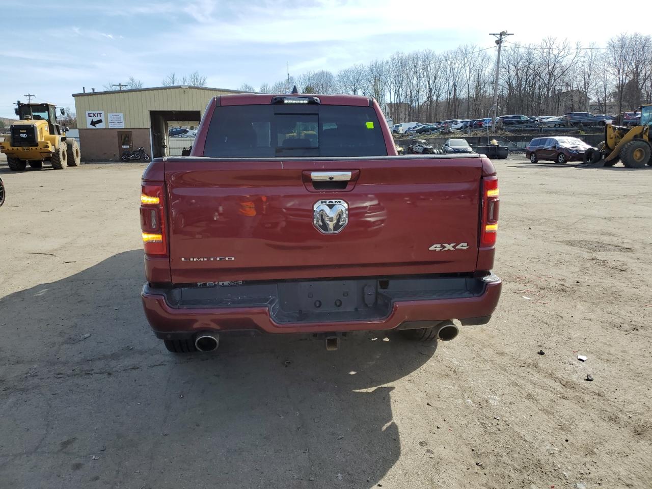 2022 RAM 1500 LIMITED VIN:1C6SRFHT5NN116571