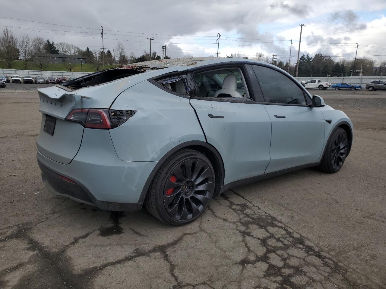 2022 TESLA MODEL Y  VIN:7SAYGDEF2NF416730