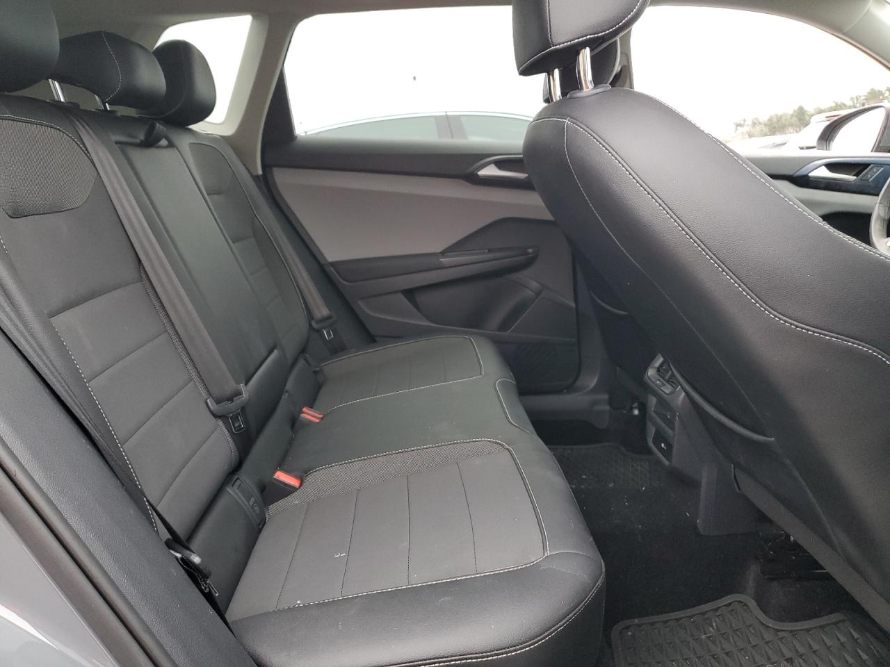 2022 VOLKSWAGEN TAOS SE VIN:JTDKARFU6K3102490