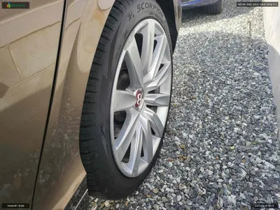 2018 Bentley Flying Spur V8 SCBEH53W5JC066204 VIN:SCBEH53W5JC066204