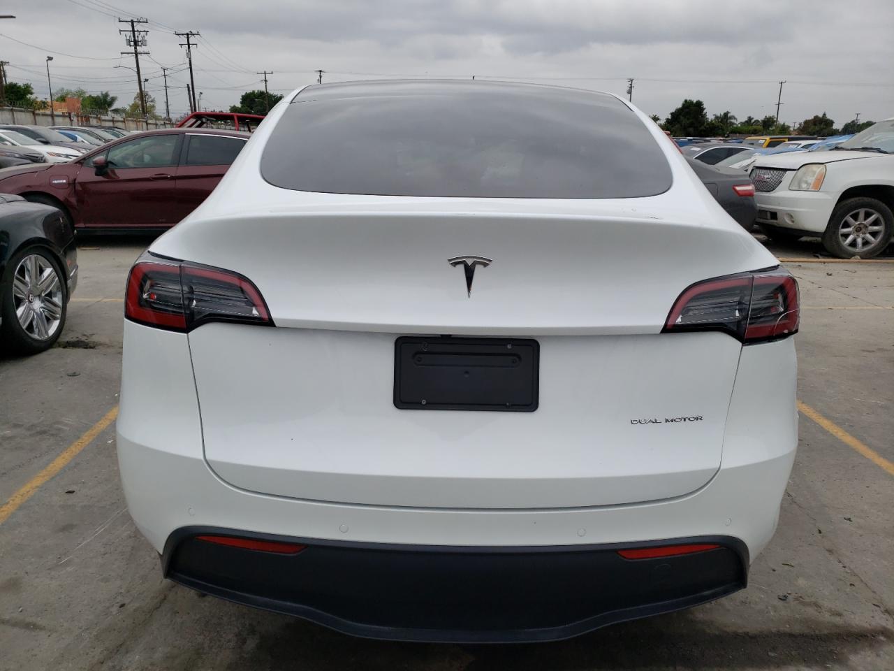 2022 TESLA MODEL Y  VIN:7SAYGDEE1NF554234