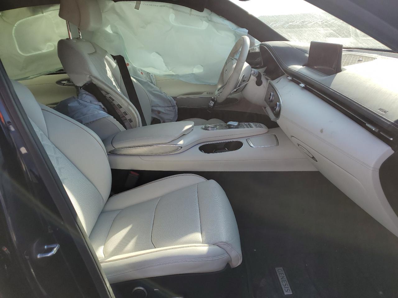 2024 GENESIS GV70 ADVANCED VIN:5NMMCET17RH003176