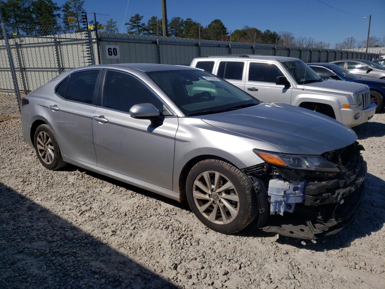 2022 TOYOTA CAMRY LE VIN:4T1C11AK8NU657642
