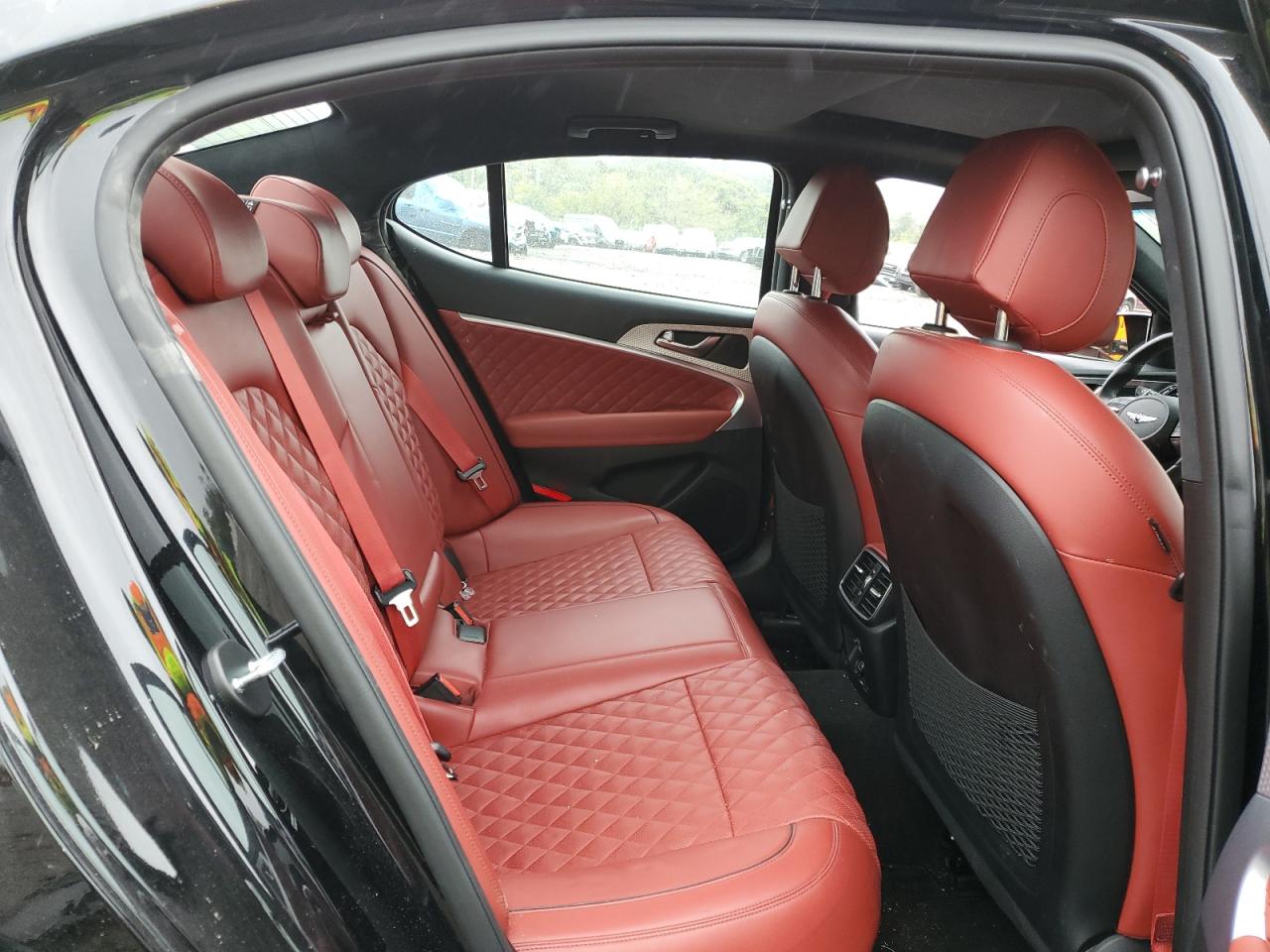 2023 GENESIS G70 BASE VIN:KMTG54TEXPU110976