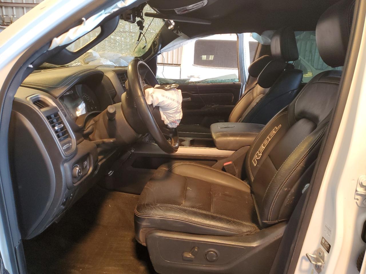 2022 RAM 1500 REBEL VIN:1C6SRFLM1NN136249