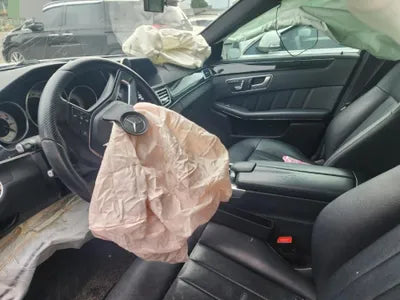 2016 Mercedes-Benz E 220 VIN: