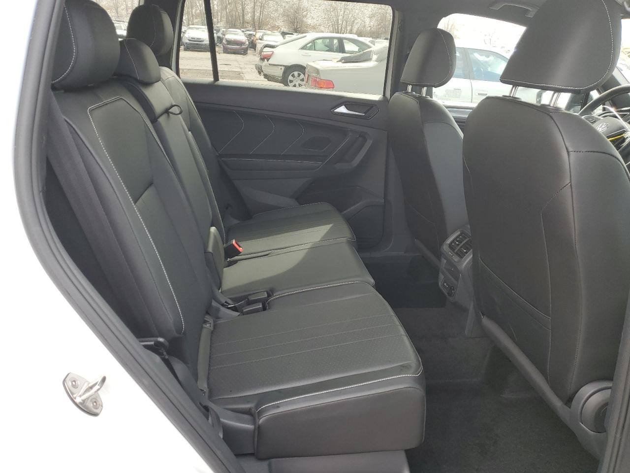 2023 VOLKSWAGEN TIGUAN SE R-LINE BLACK VIN:3VV8B7AX8PM091870