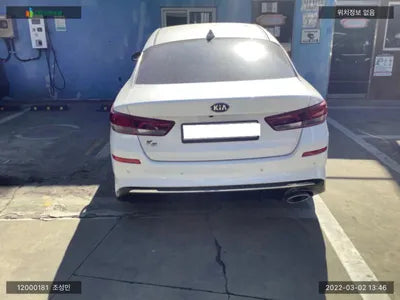 2018 Kia K5 KNAGU411BKA307945 VIN:KNAGU411BKA307945