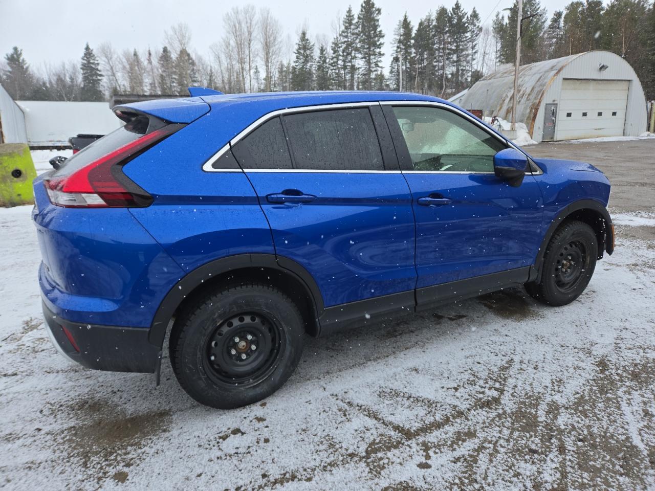 2024 MITSUBISHI ECLIPSE CROSS LE VIN:JA4ATVAAXRZ625511