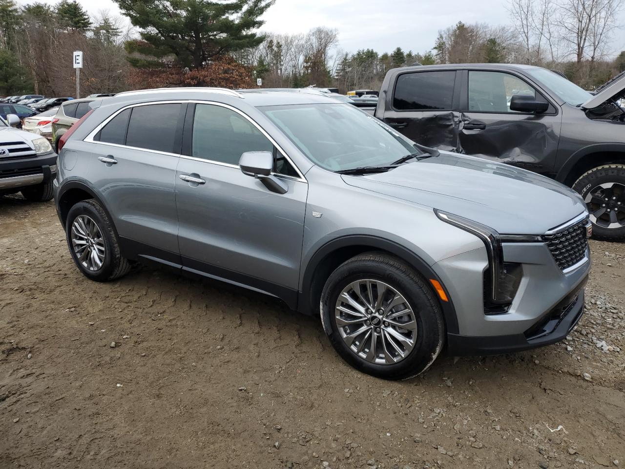 2024 CADILLAC XT4 PREMIUM LUXURY VIN:1GYFZCR46RF214874