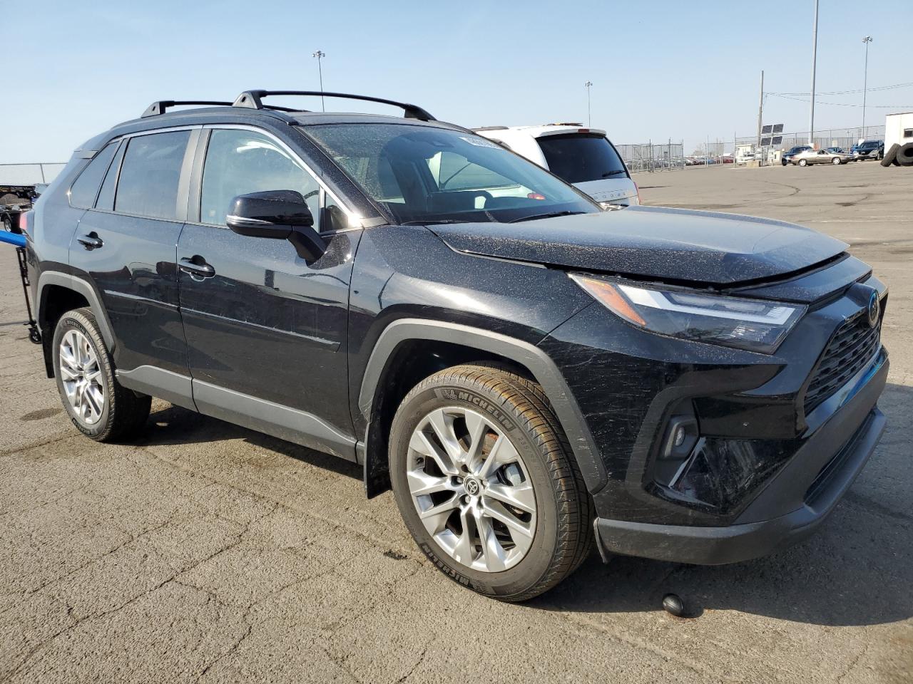 2024 TOYOTA RAV4 XLE PREMIUM VIN:2T3A1RFV5RW495698