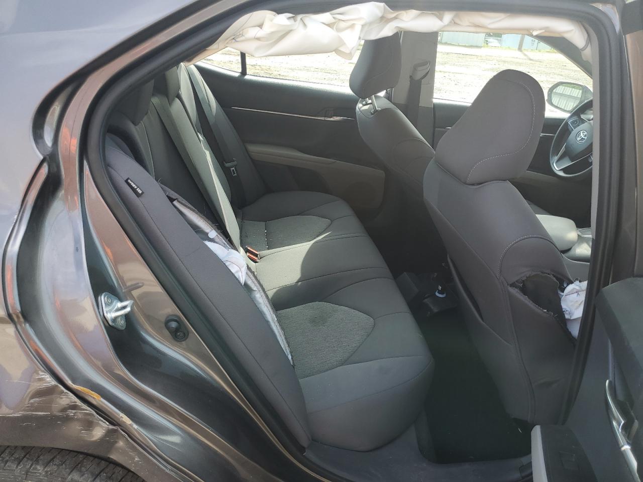 2022 TOYOTA CAMRY LE VIN:4T1C11AK5NU678755