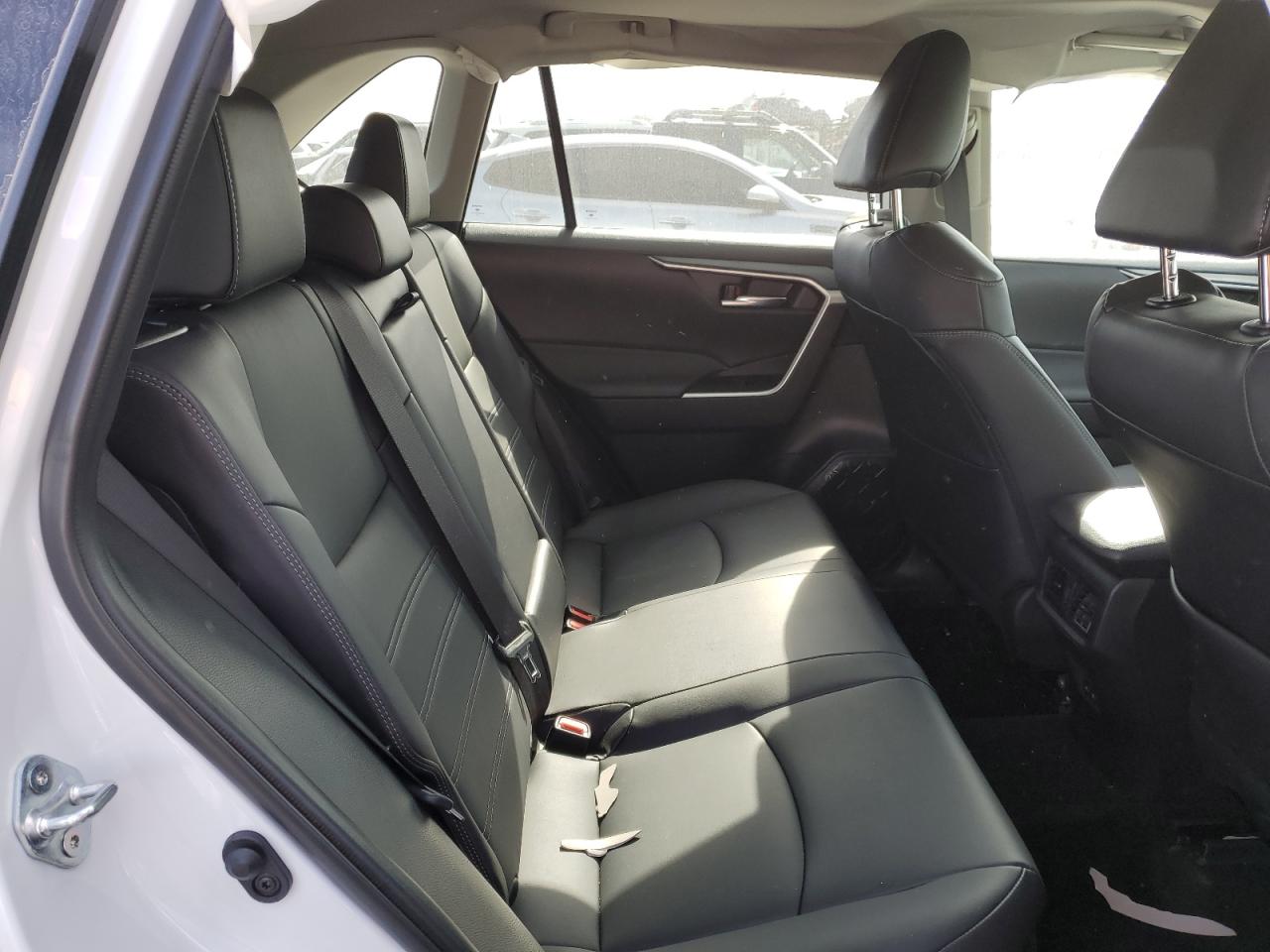 2024 TOYOTA RAV4 XLE PREMIUM VIN:4T3B6RFV5RU159264