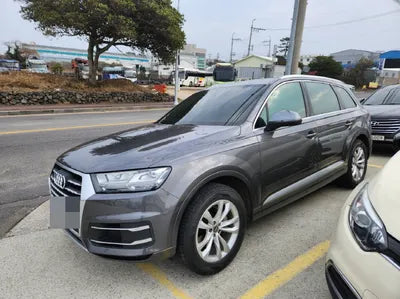 2019 Audi Q7 VIN: