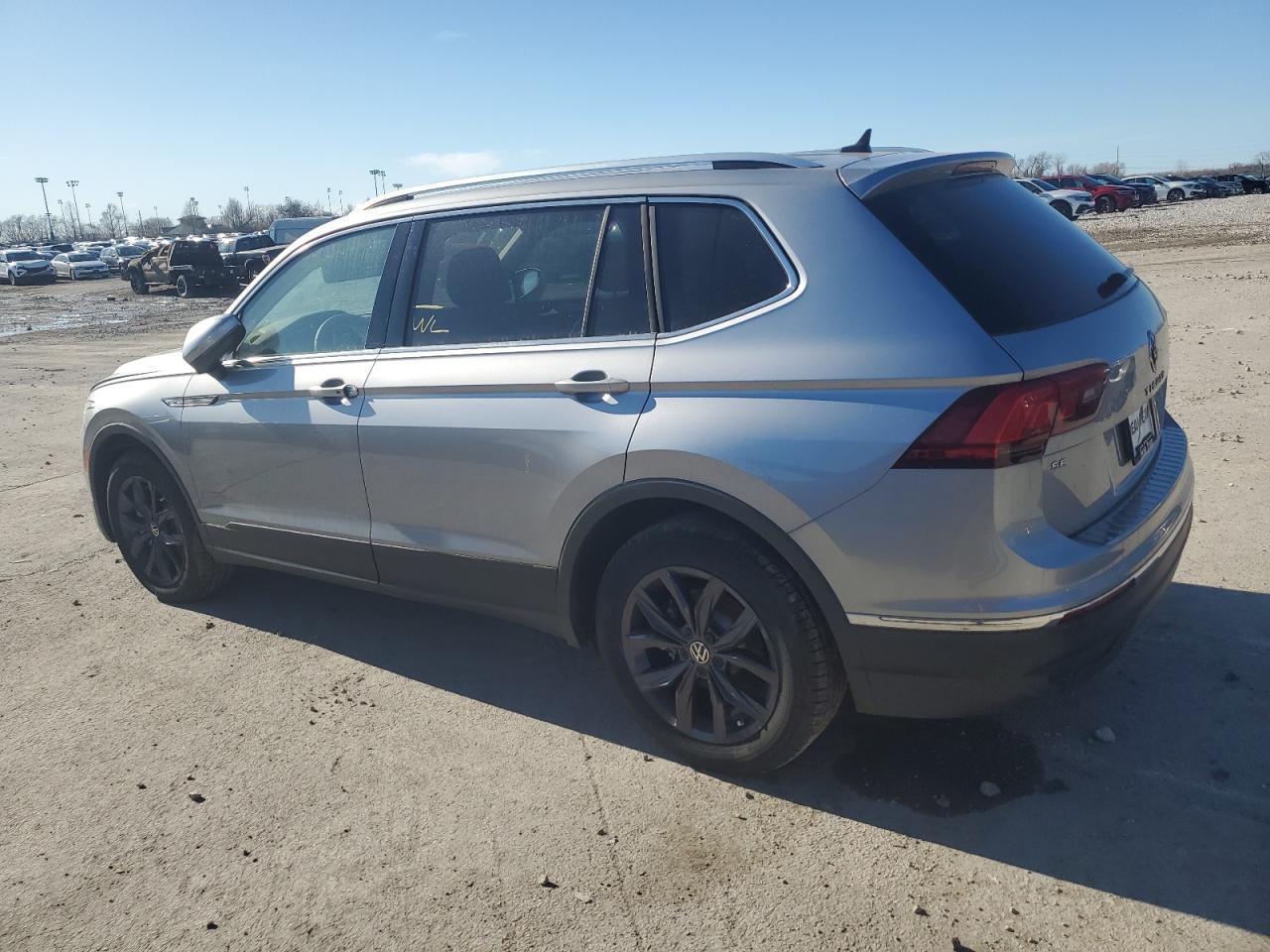 2024 VOLKSWAGEN TIGUAN SE VIN:3VVMB7AXXRM083755