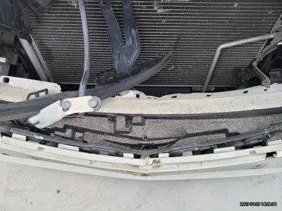 2016 Mercedes-Benz E 300 WDDHF5FB9GB305752 VIN:WDDHF5FB9GB305752